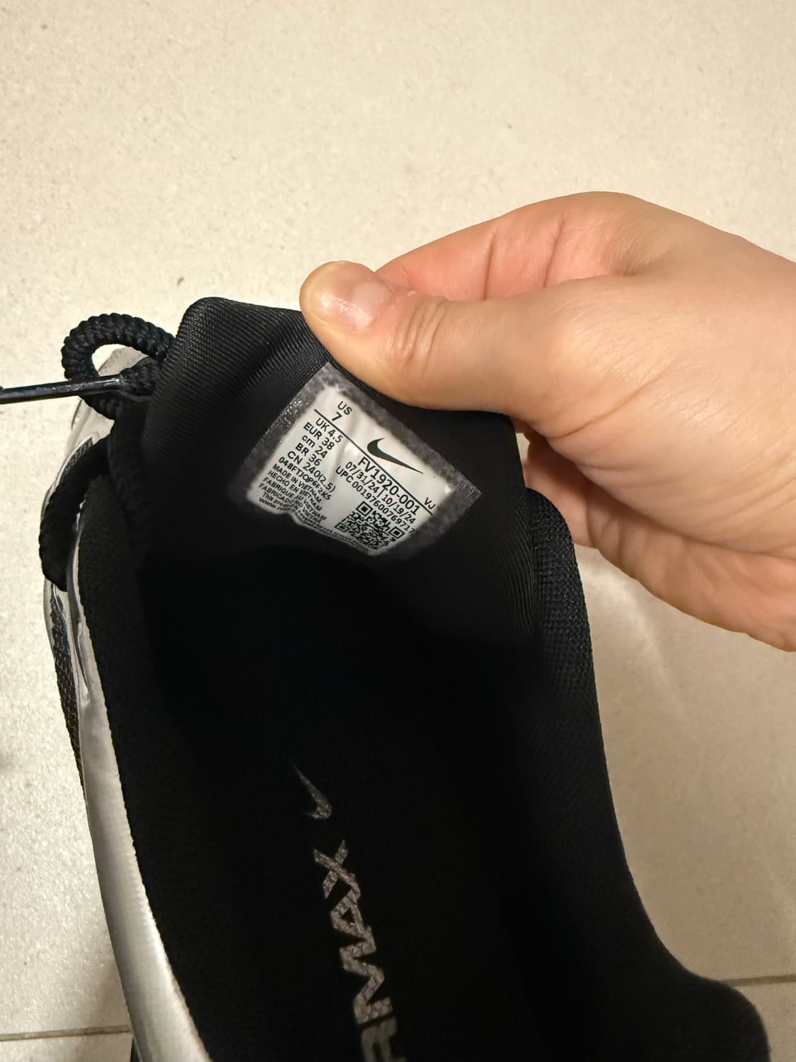 나이키 에어맥스 뮤즈 블랙 메탈릭 실버 240 상품이미지5