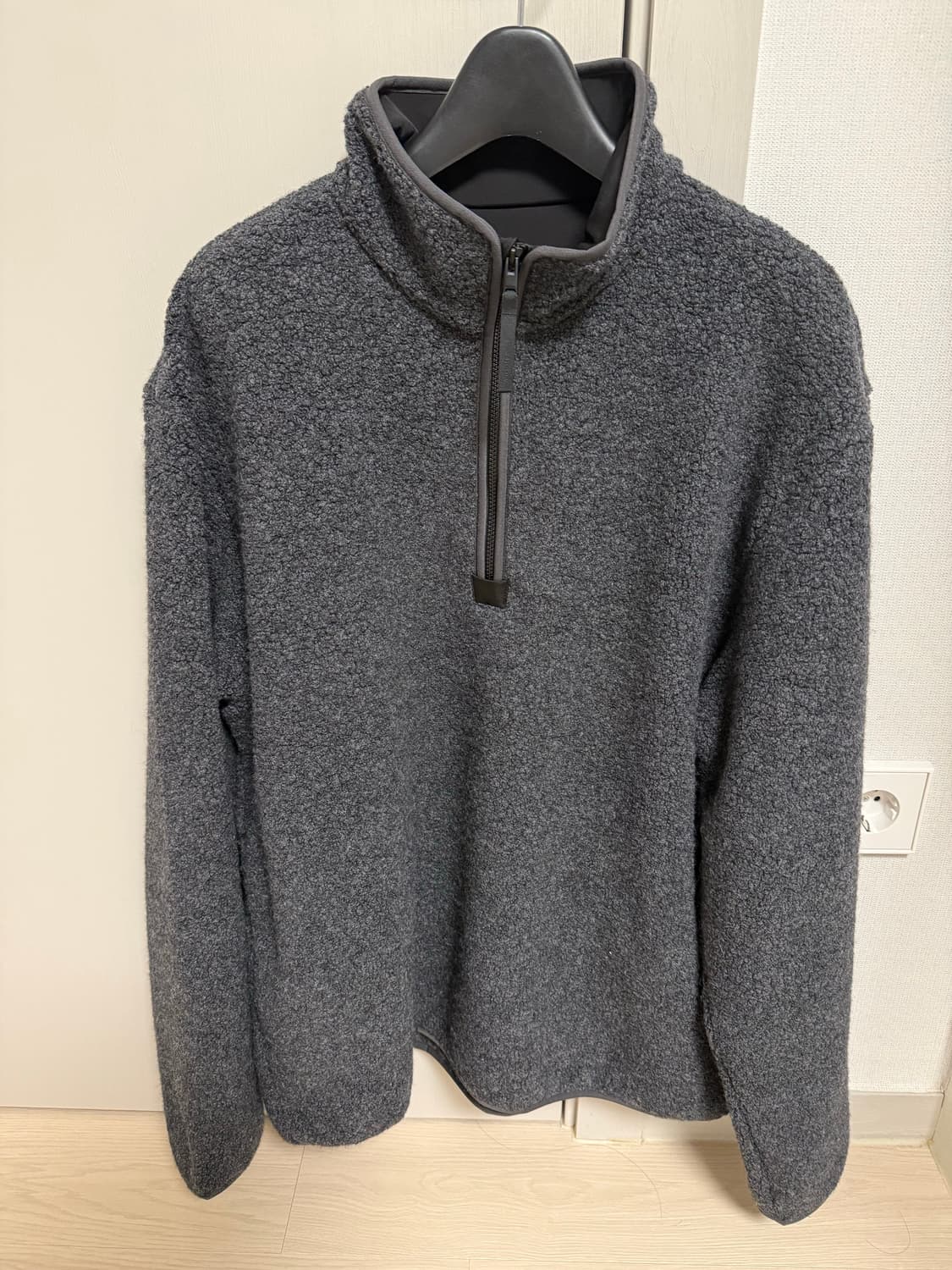 남성 띠어리 플리스 쿼터집업 스웨터 챠콜 M사이즈 상품이미지2