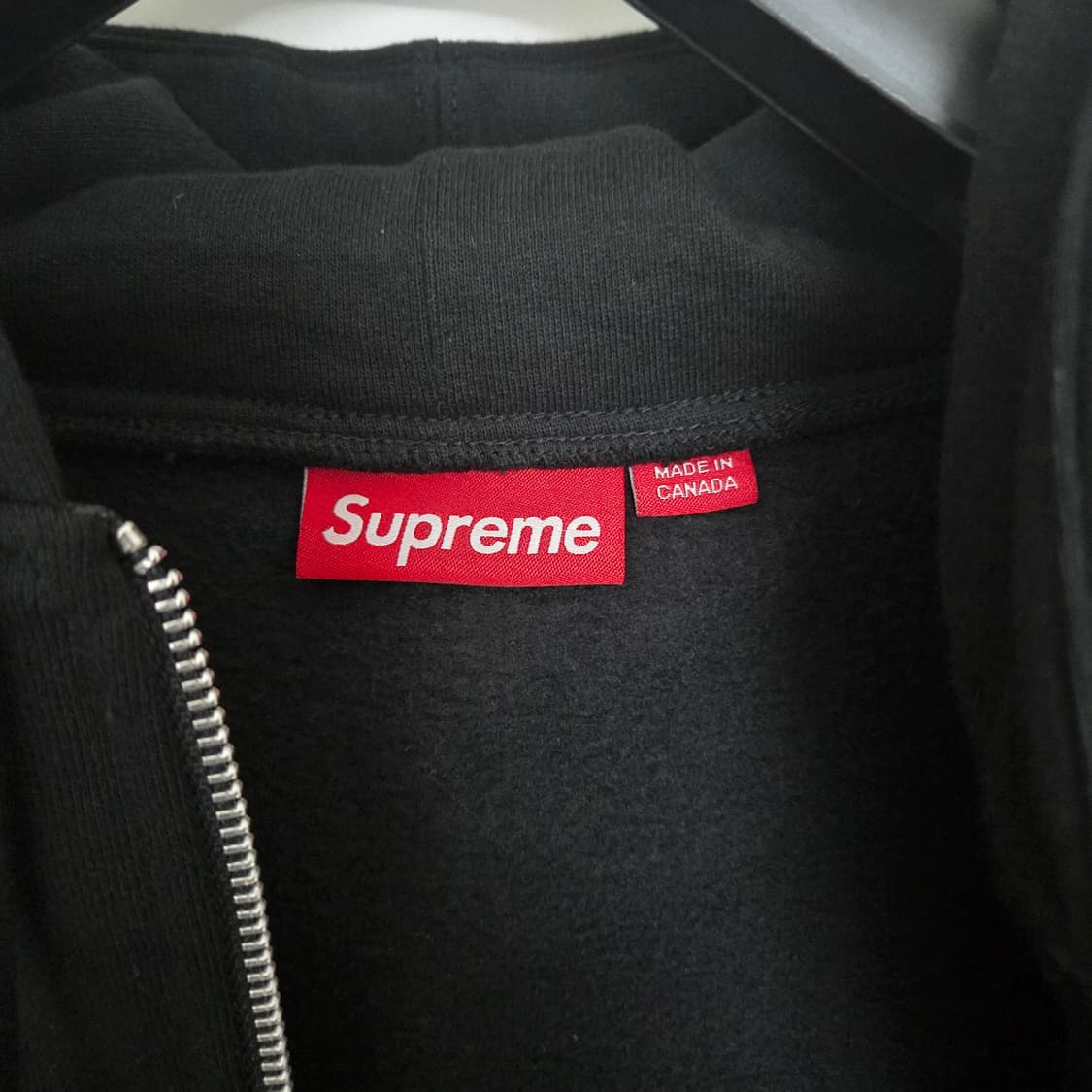 슈프림 스몰 박스 집업 후드 스웨트 셔츠 블랙 L사이즈 팔아요 상품이미지3