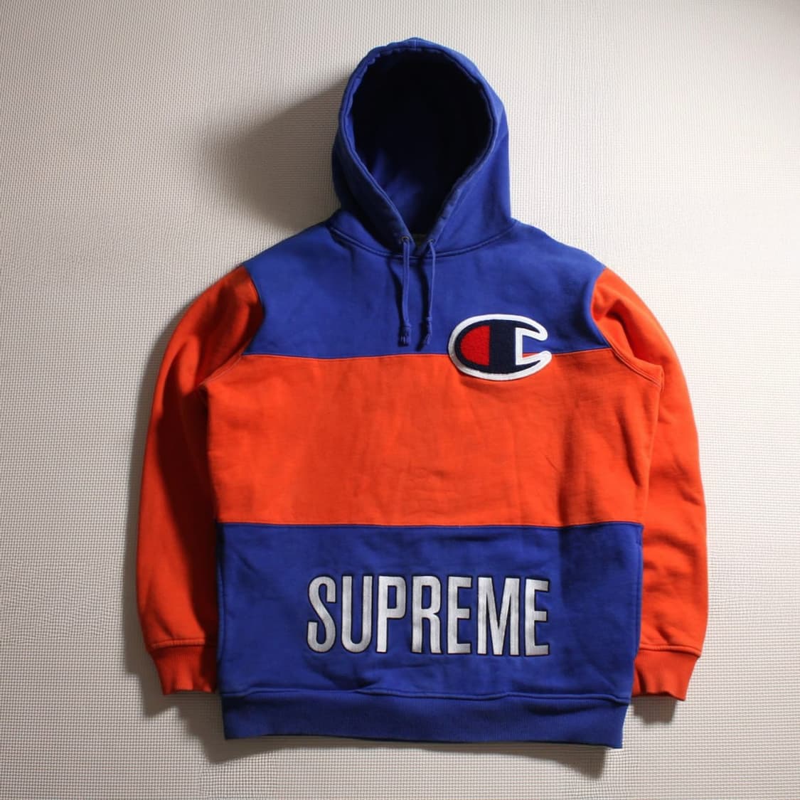 Supreme X Champion 기모 후드 티 상품이미지1