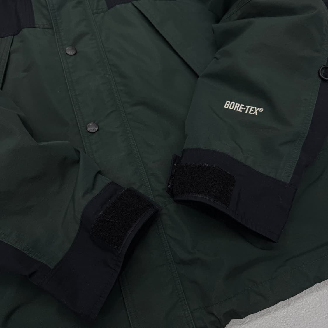 노스페이스 90s OG 고어텍스 GTX 포레스트그린 마운틴 바람막이 자켓 상품이미지4