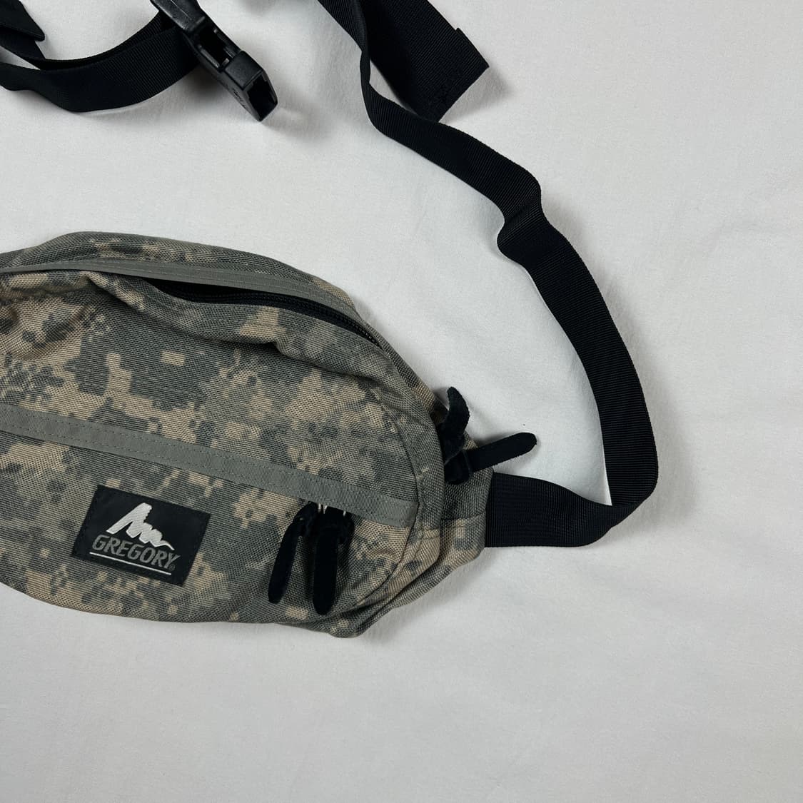 그레고리 gregory 디지털카모 웨이스트백 가방 상품이미지2