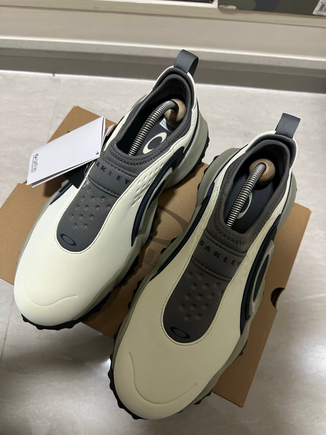 오클리 엣지 아이콘 260 새제품 상품이미지1