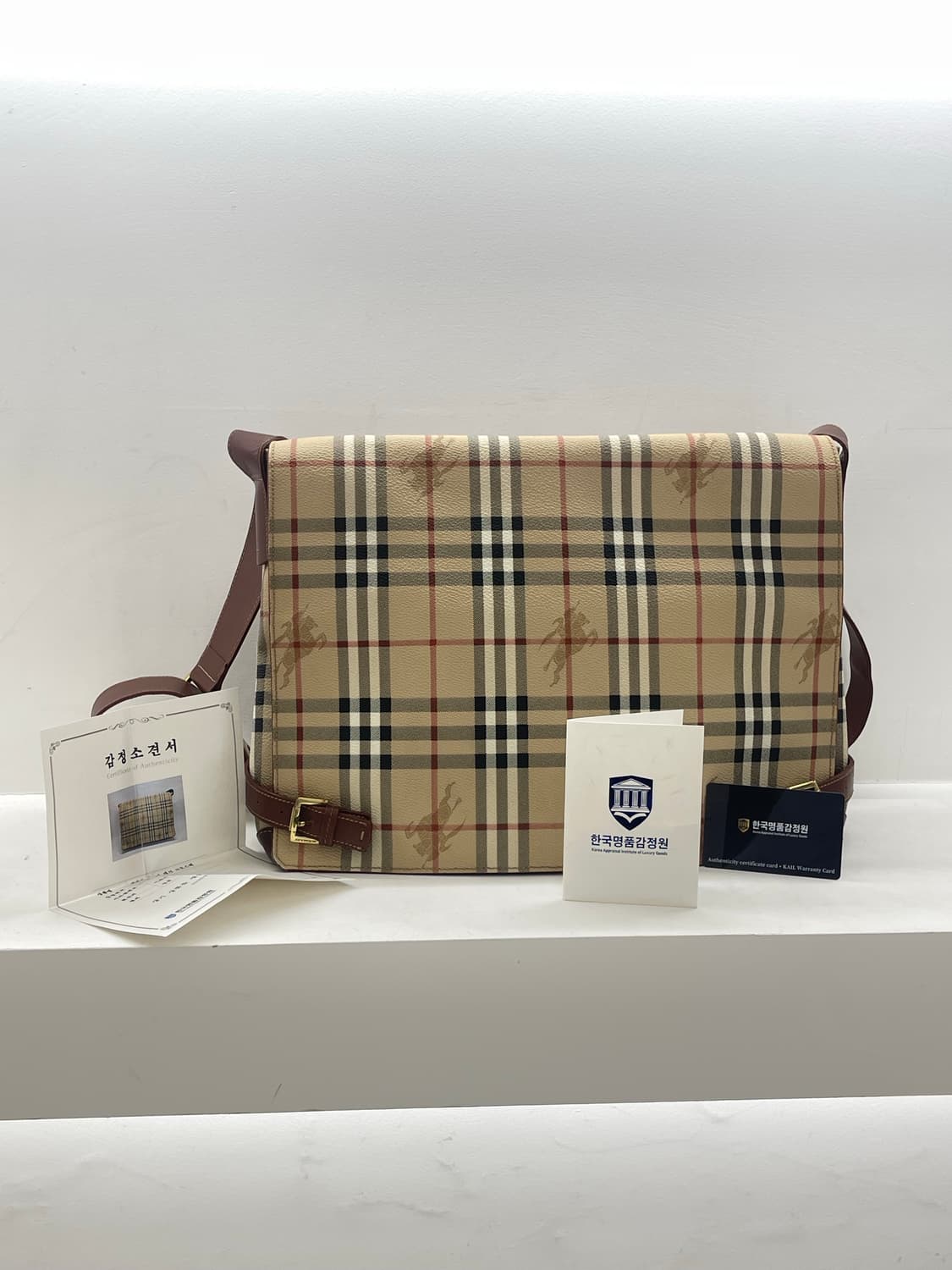 버버리 가방 (한국 명품 감정서 동봉) 상품이미지2
