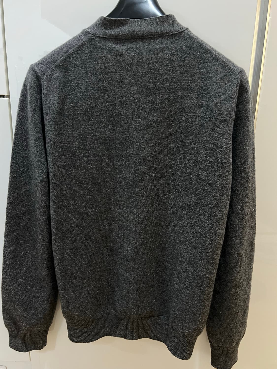 꼼데가르송 화이트와펜 차콜가디건 M 상품이미지2