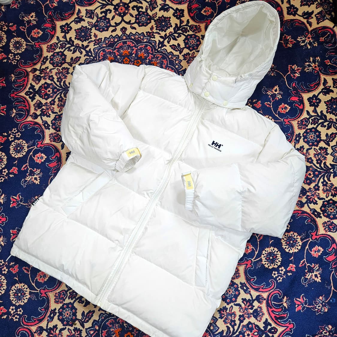 헨리한센(H/H) 빅로고 자수 덕다운 패딩 105size 상품이미지2