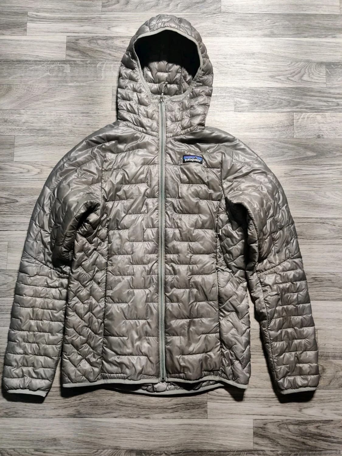 파타고니아 마이크로 퍼프 후디 자켓 포지 그레이 상품이미지2