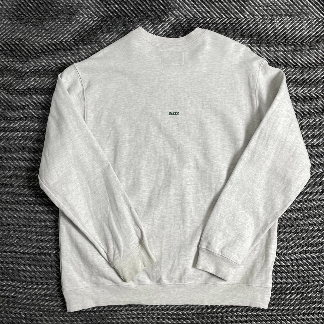 FUZZ 올드스쿨 레터링 빅로고 맨투맨o 3005 상품이미지4