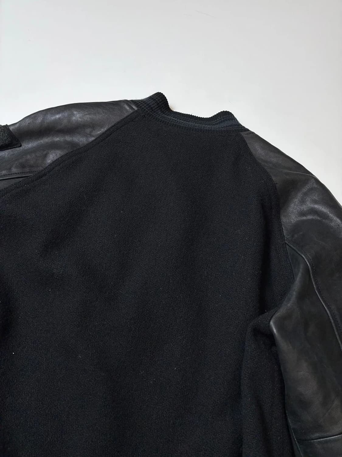 폴로 랄프로렌 아이코닉 레터맨 레더 스타디움 자켓 PN8413 상품이미지5