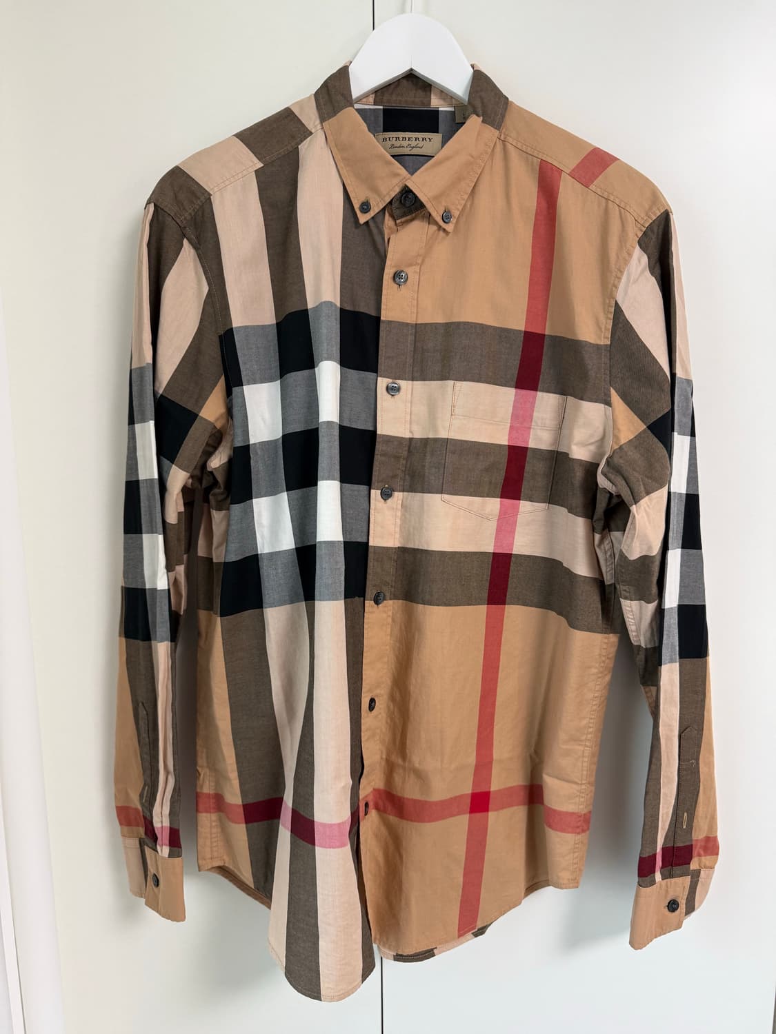 버버리 체크 셔츠 상품이미지1