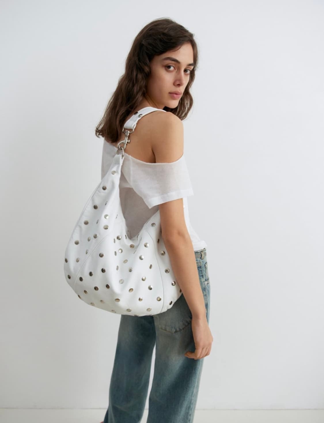 기마구아스 폴라 Paula 스터드백 화이트 상품이미지1