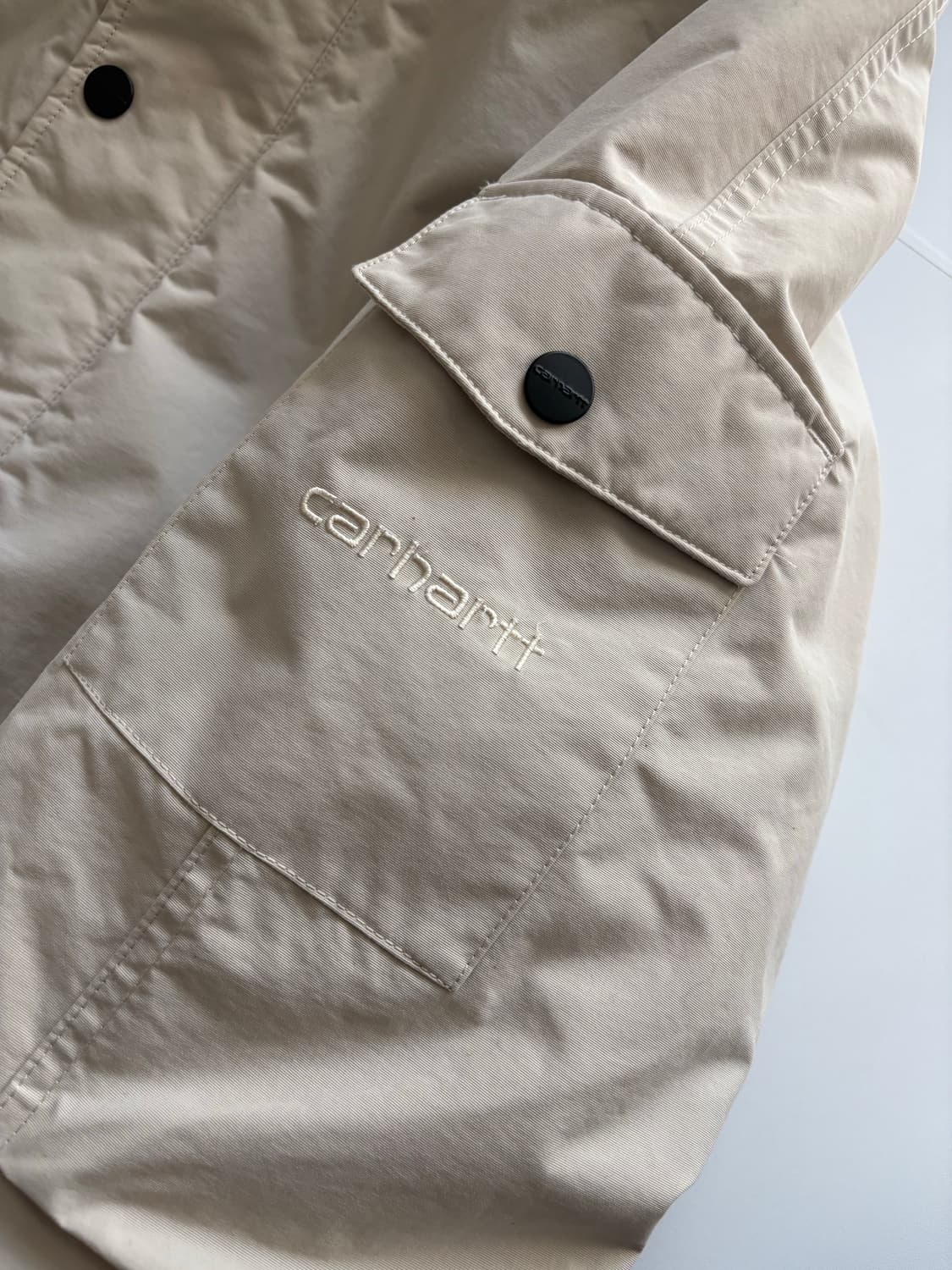 칼하트 아이보리 퍼 점퍼 상품이미지5