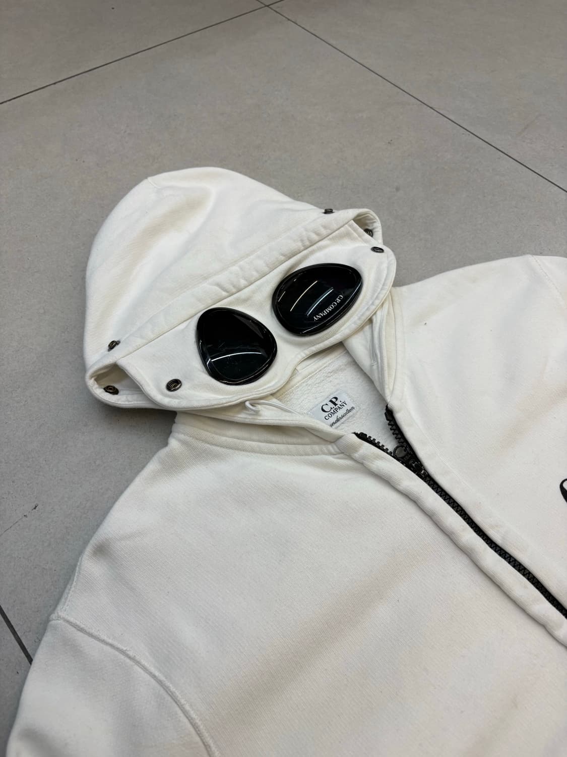 22FW C.P 컴퍼니 고글 후드집업 상품이미지4