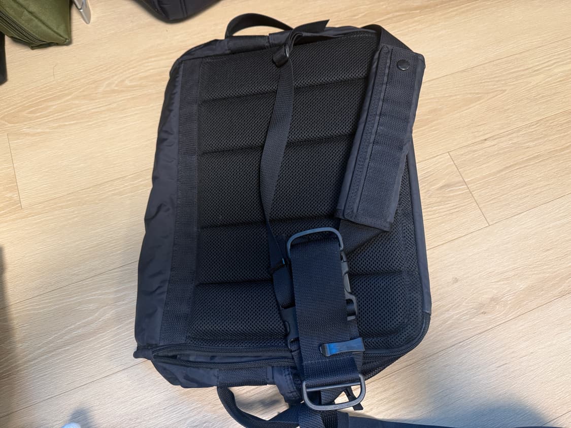 요시다 포터 블랙 뷰티 메신저백  상품이미지3