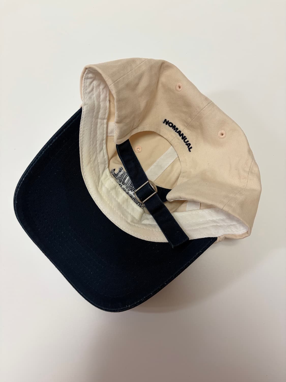 노매뉴얼 배색 볼캡 상품이미지5