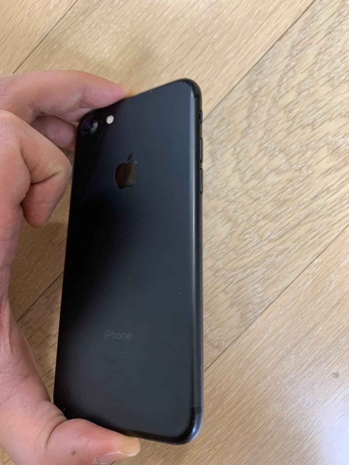 아이폰7매트블랙 32GB 상품이미지3