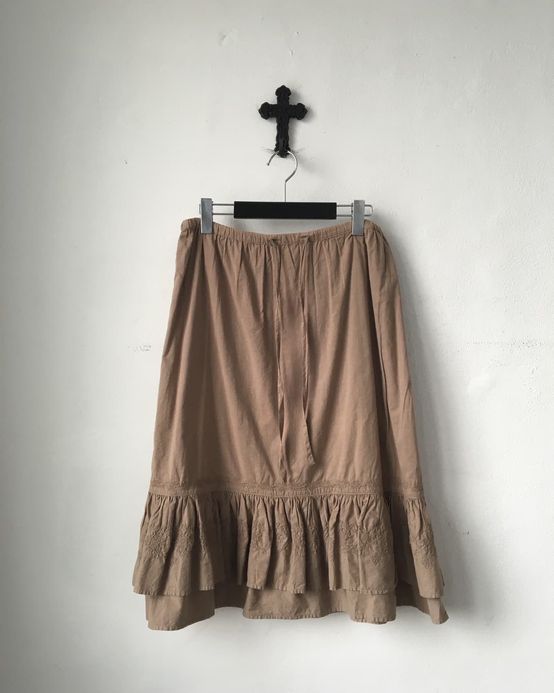 Embroidery point layered skirt 상품이미지1