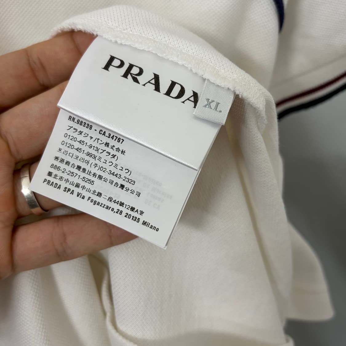 프라다 레드탭 폴로 반팔 티셔츠 상품이미지7