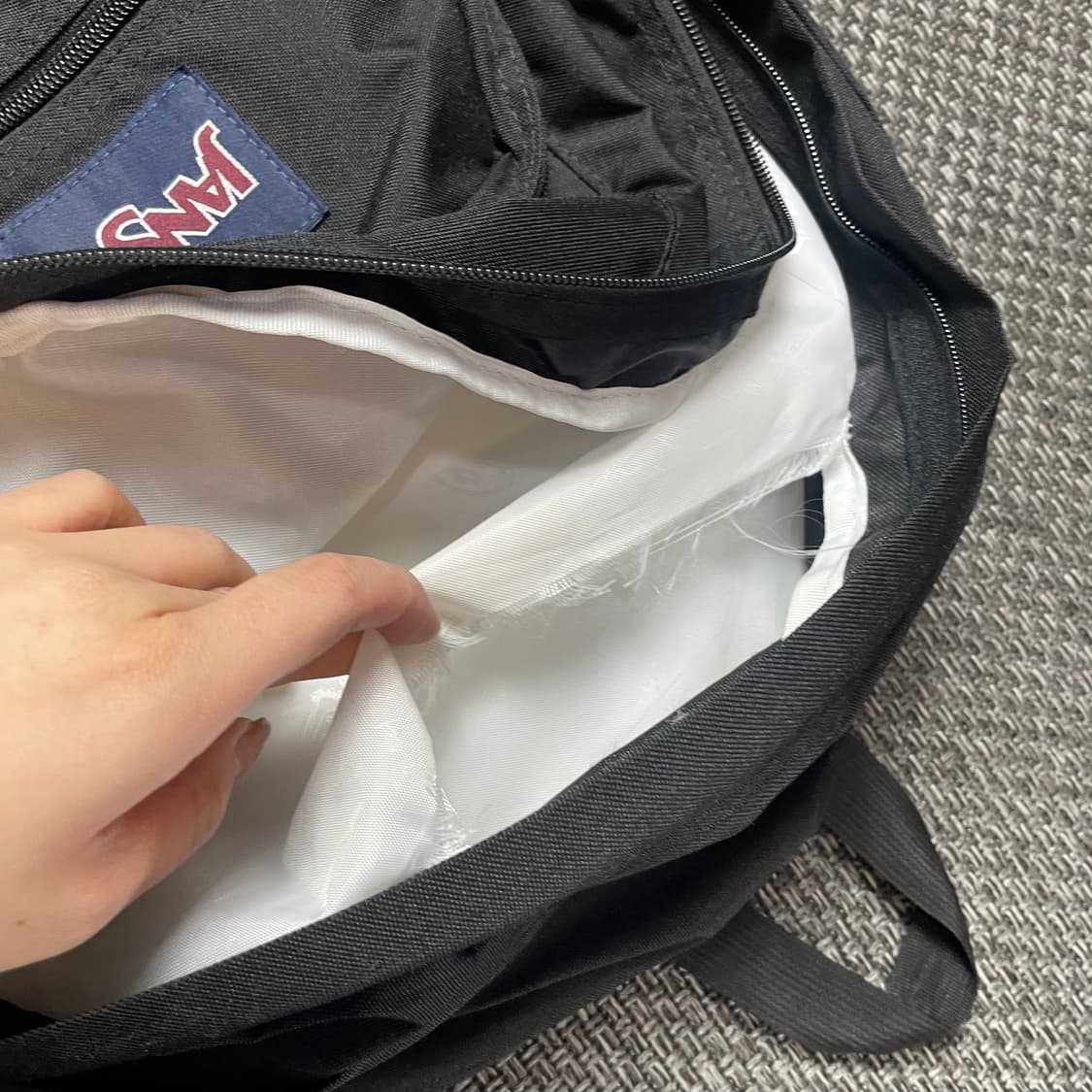 잔스포츠 JANSPORT 블랙 백팩 상품이미지4