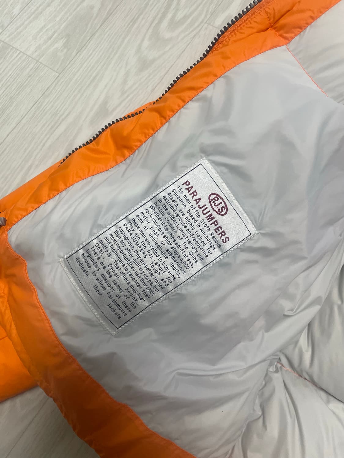 파라점퍼스 오렌지 푸퍼 클라우드 패딩 여성 S 상품이미지5