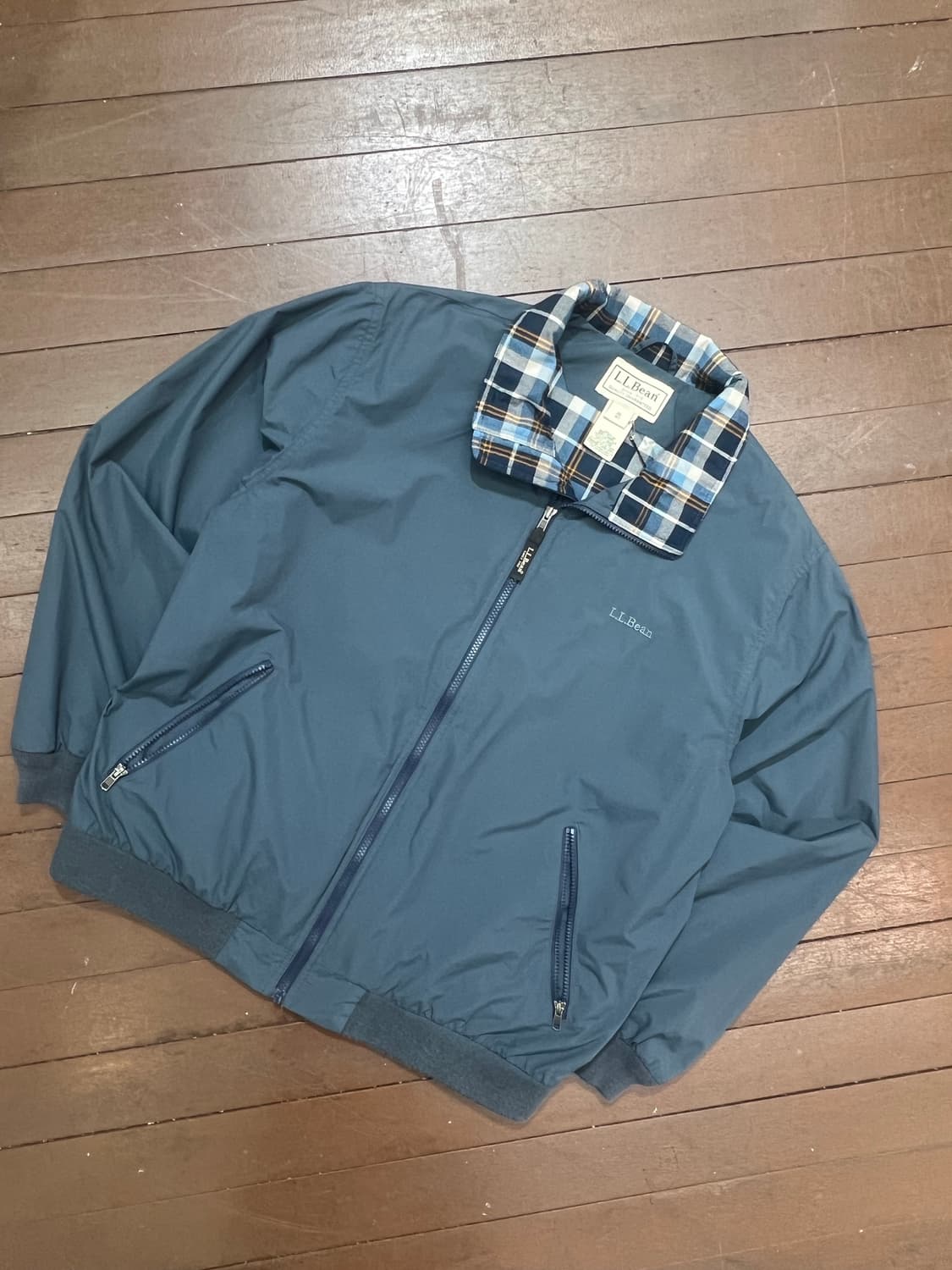 엘엘빈 체크넥 봄버 자켓 상품이미지3