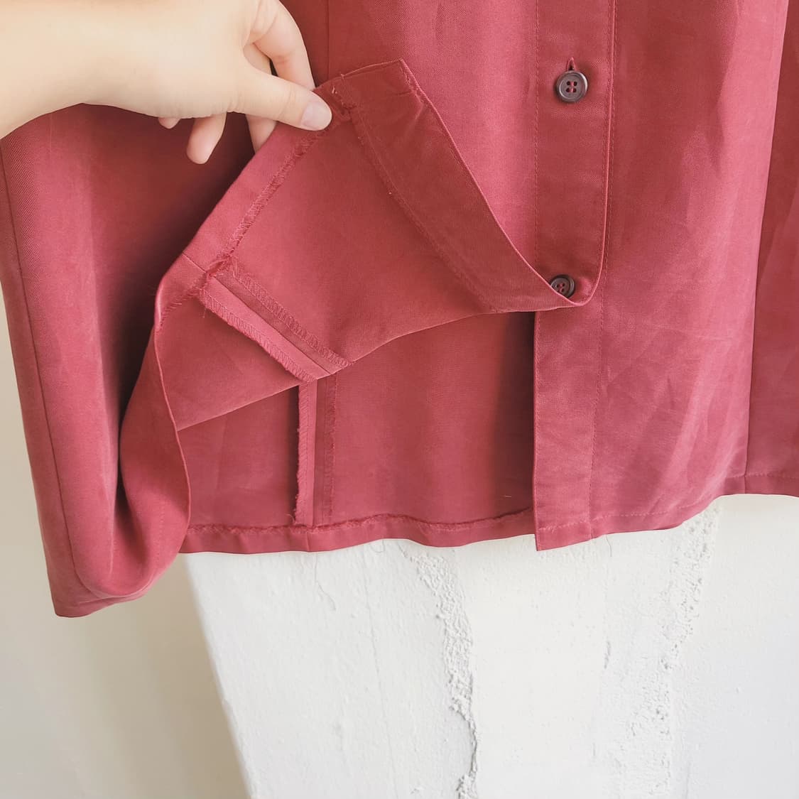 브릭레드 레이온 미디 스커트 상품이미지5