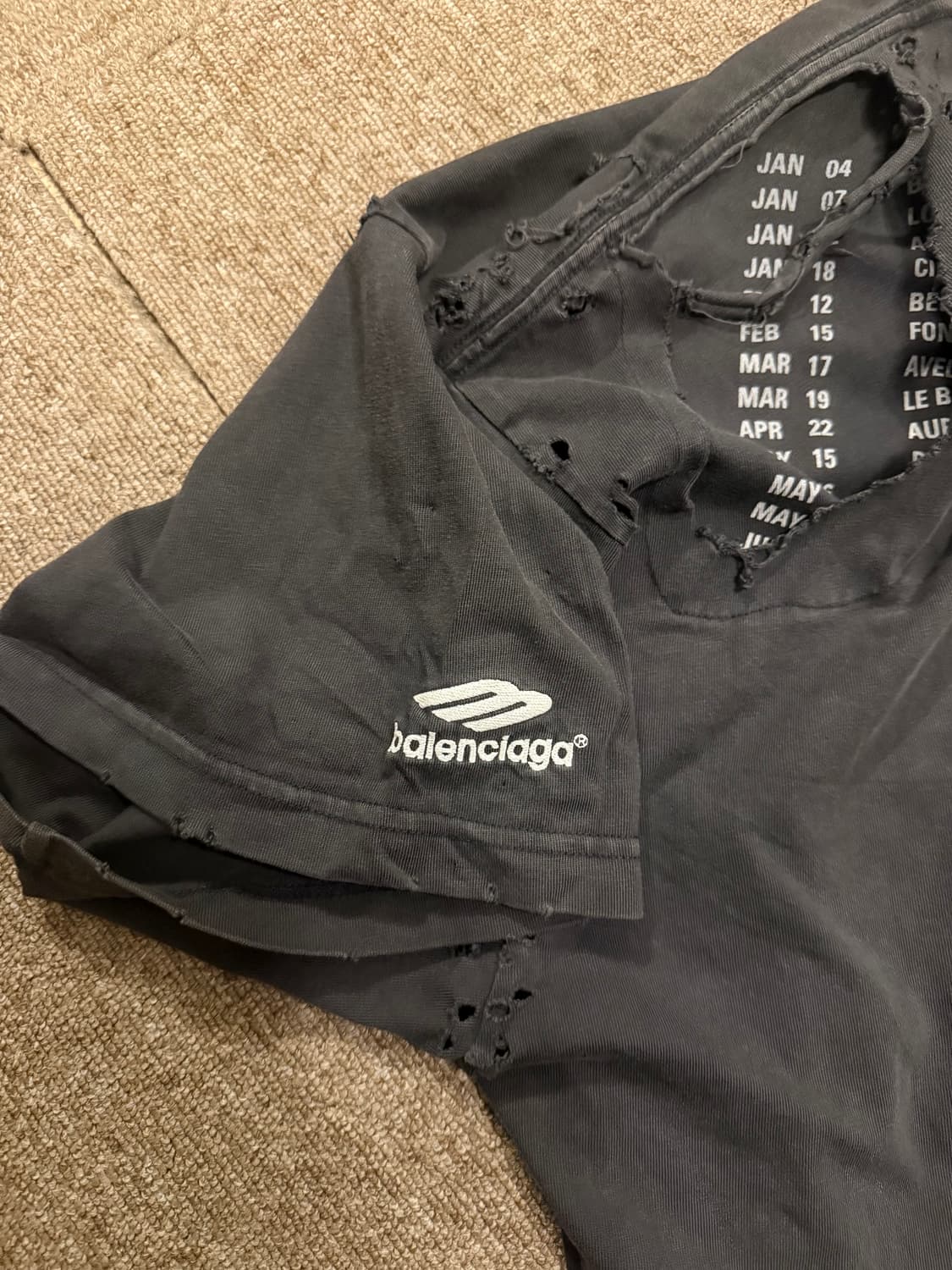 balenciaga 3B repaired T-shirt 상품이미지4