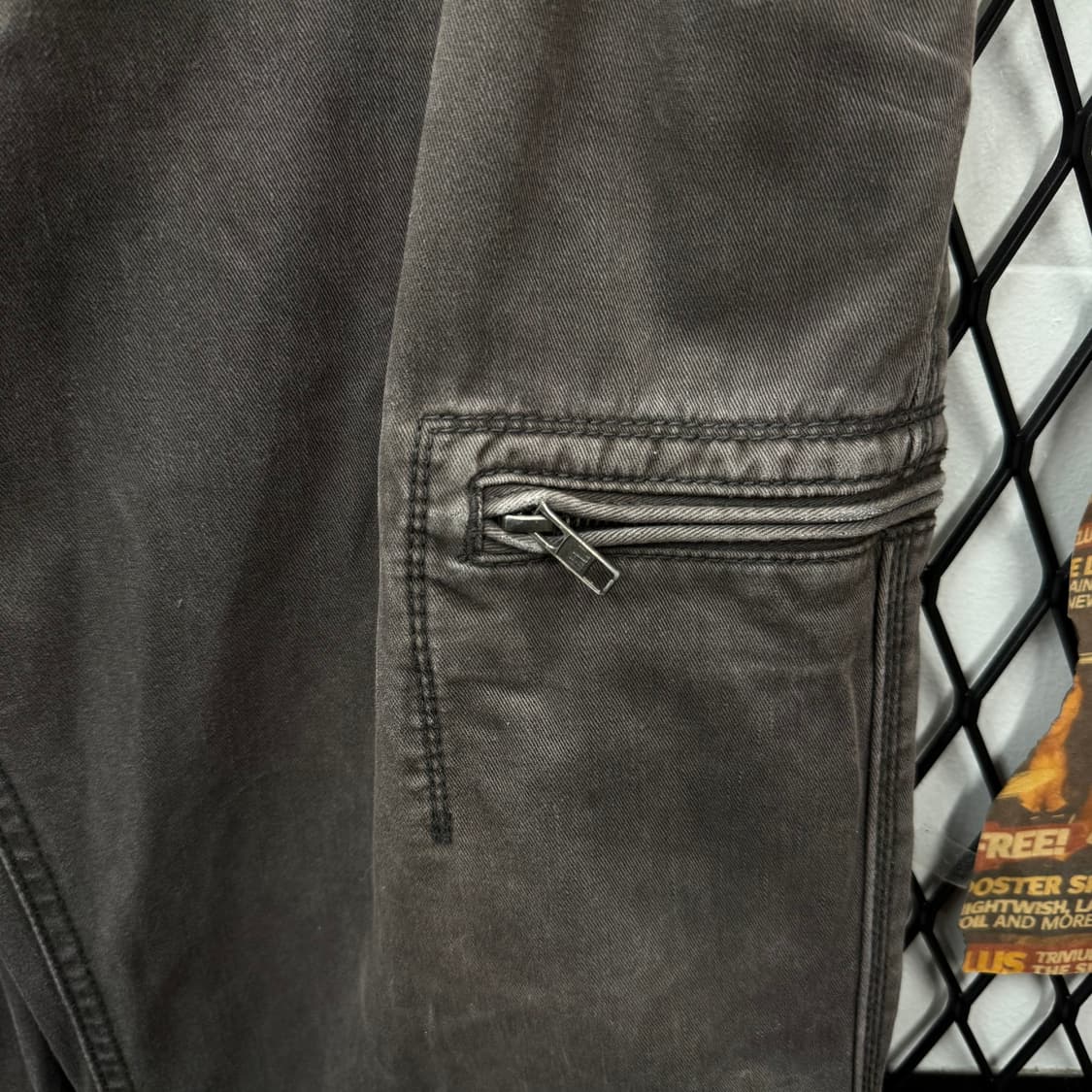 00s GAP 갭 피그먼트 워싱 카고 팬츠 포켓 지퍼 디테일 차콜 상품이미지5