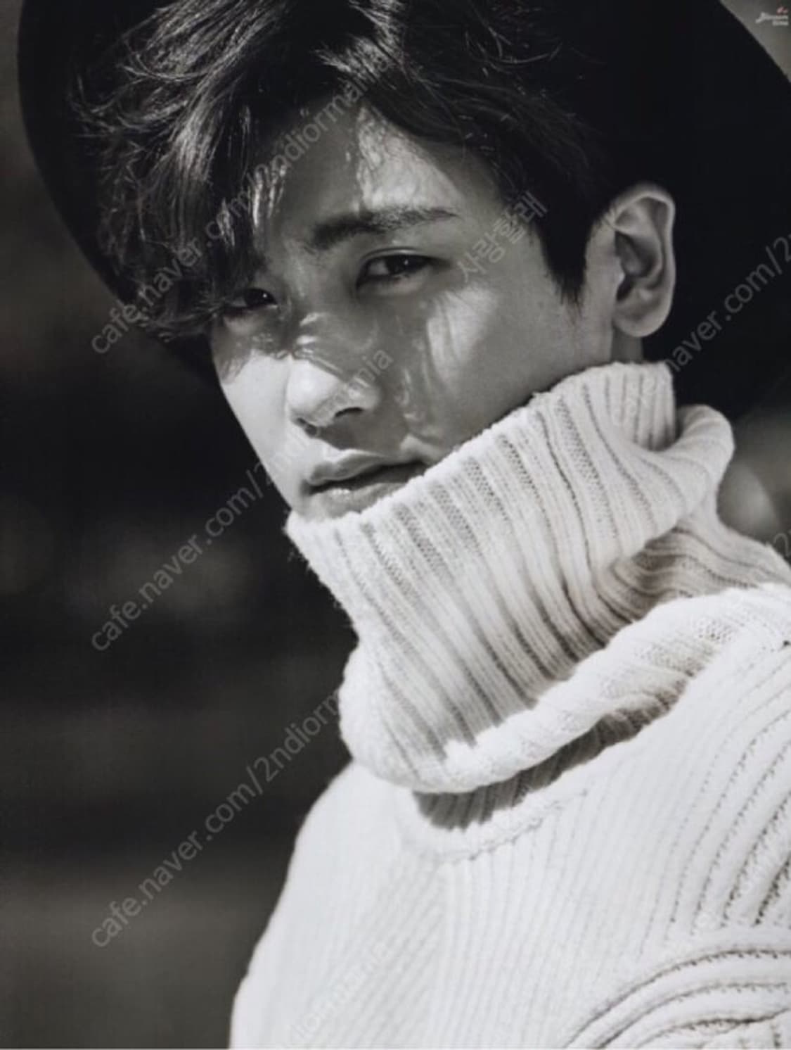 시스템옴므 /사선 텨틀넥 니트/100 상품이미지4