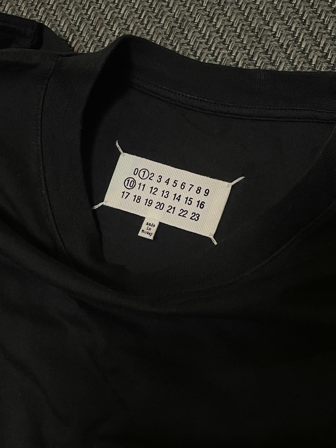 마르지엘라 백스티치 티셔츠 상품이미지3