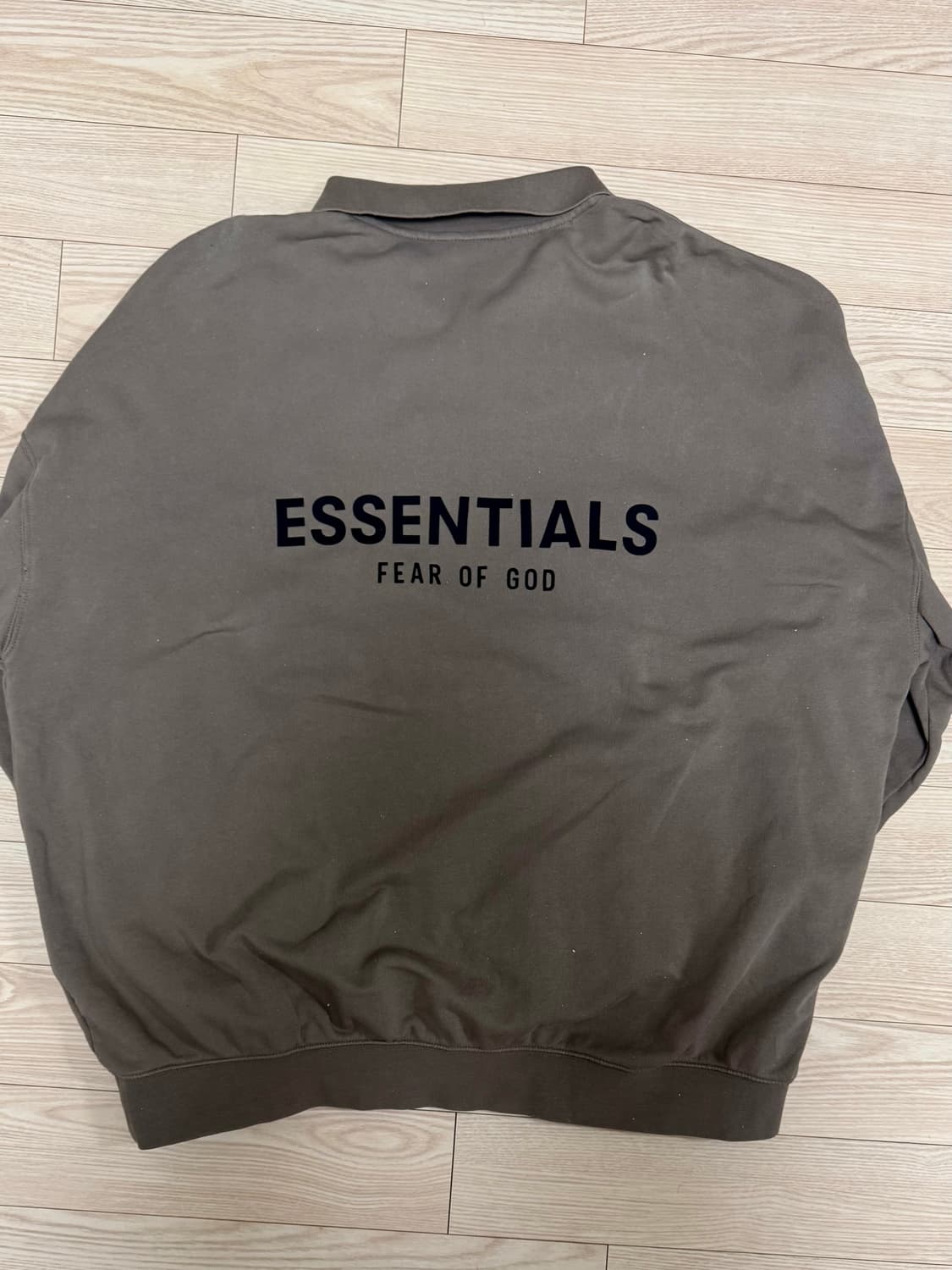 피오갓 에센셜 폴로 롱슬리브 xl 팝니다 상품이미지2