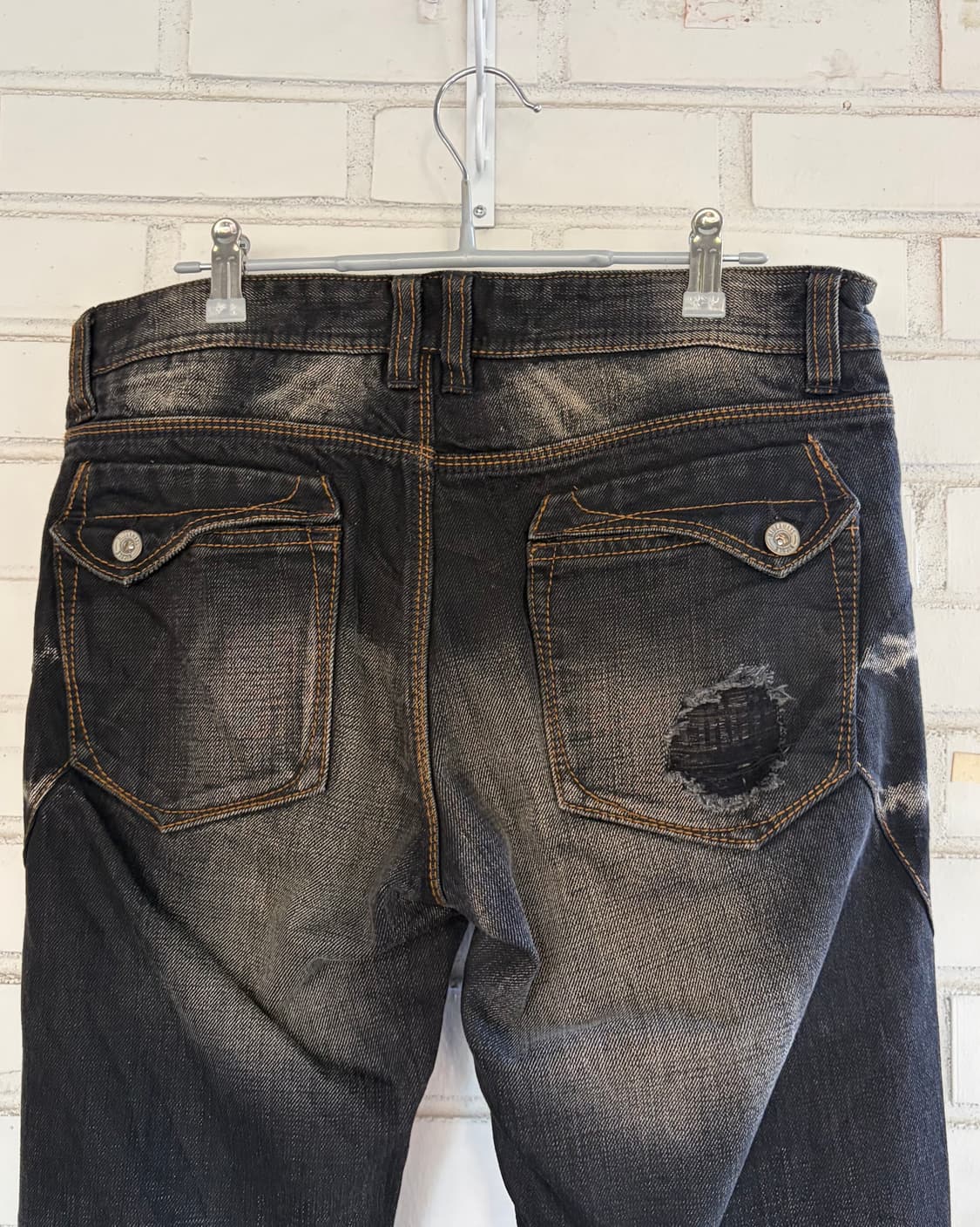 Hideaways 워싱 블랙데님 팬츠 상품이미지5