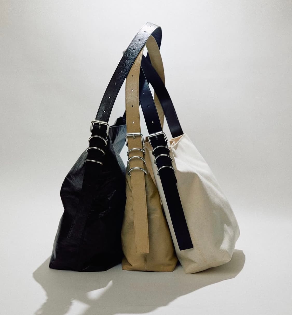 LCDC 레더 숄더백 블랙 상품이미지2