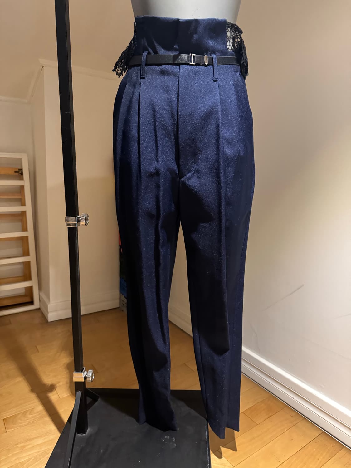 TOGA  아카이브 레이스 하이웨이스트 팬츠 상품이미지1