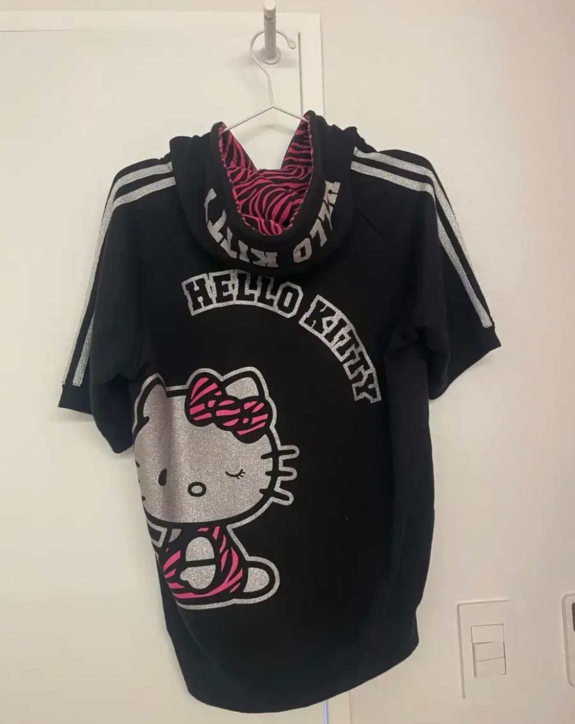 헬로키티 키티 산리오 후드 집업 갸루 일본 빌로 콜라보 스포티 빈티지 상품이미지1