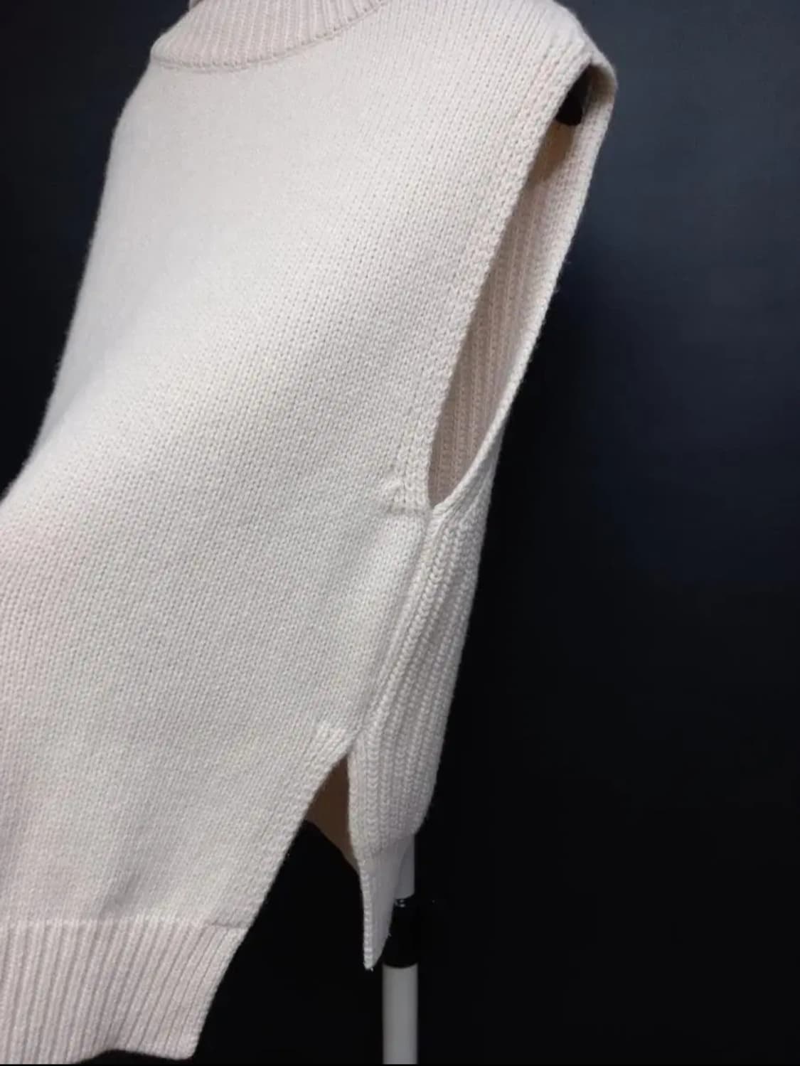 새 BLOSSOM 블라썸 하이넥 울 베스트 F 상품이미지6