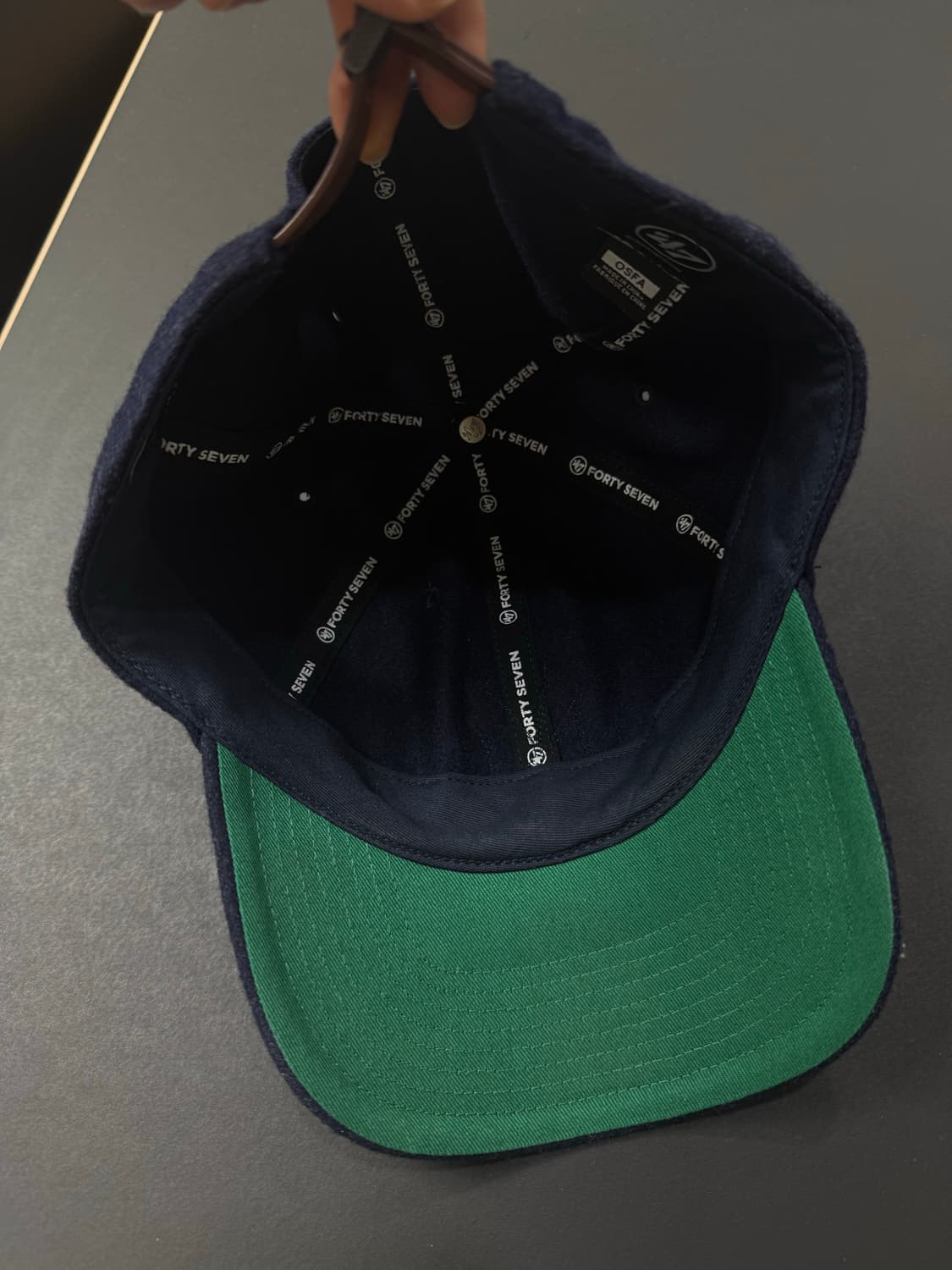 뉴에라 네이비 그린 배색 울 볼캡 상품이미지3