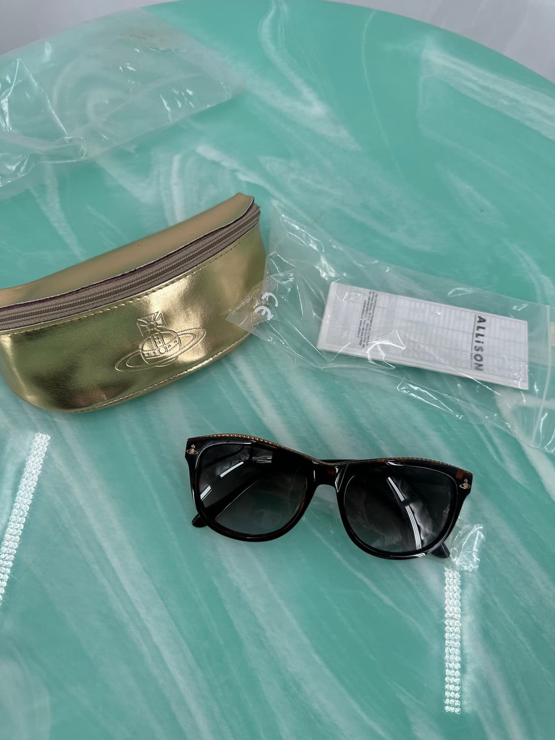 [새상품/무료배송] Made In Italy 비비안웨스트우드 선글라스 비 상품이미지3