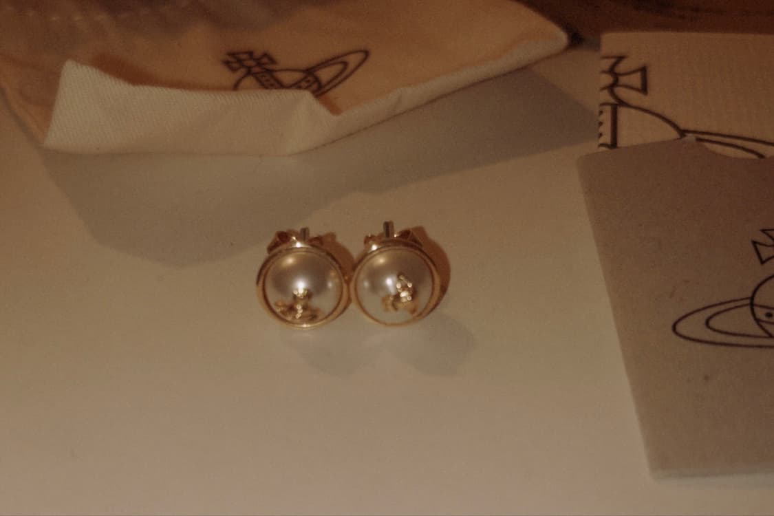 비비안웨스트우드 Olga Earrings Gold | 올가 이어링 골드 상품이미지4
