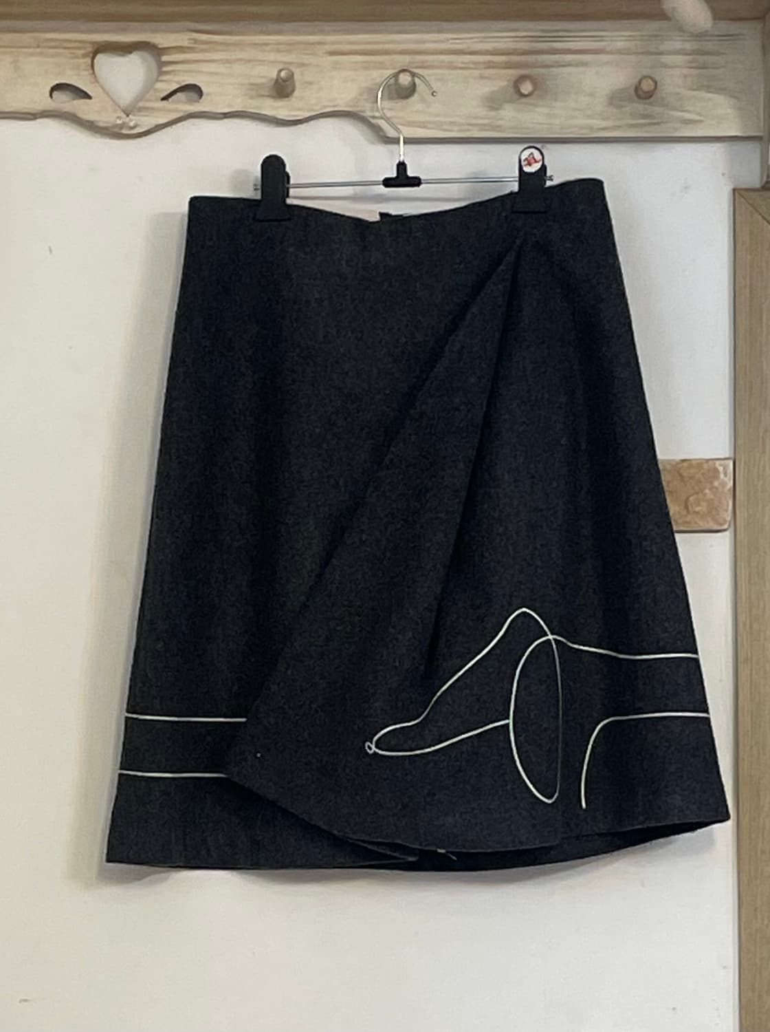 YOSHI KONDO 강아지 자수 스커트 상품이미지2