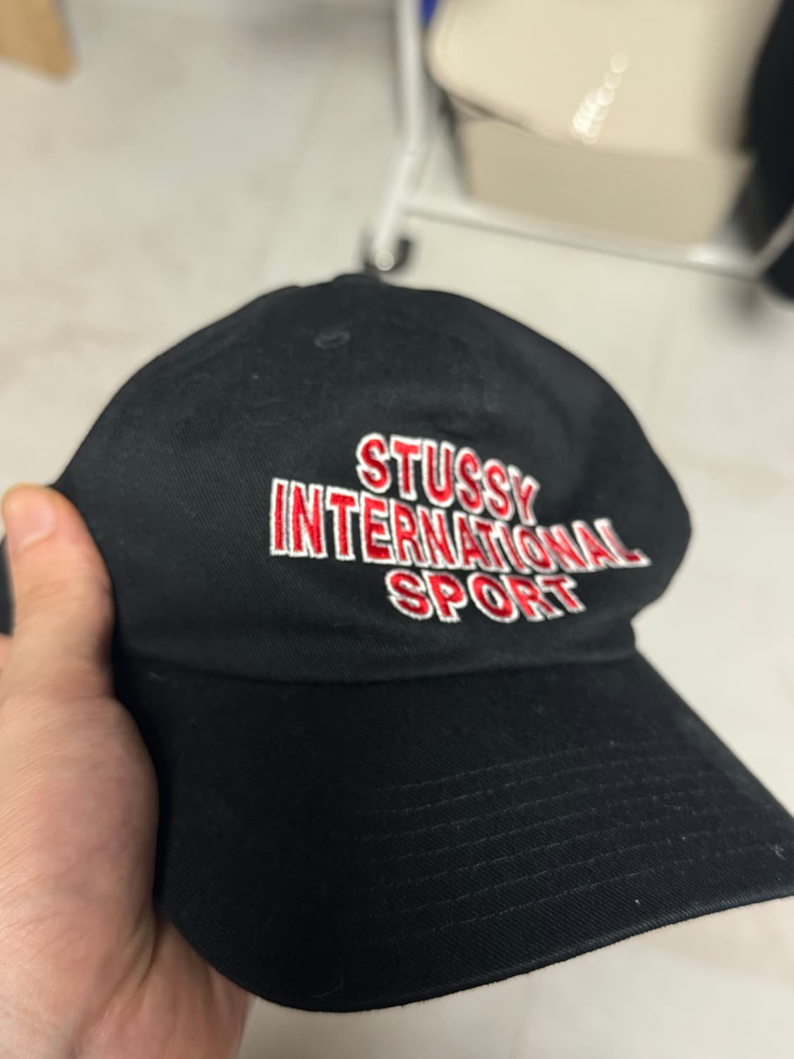 스투시 미드 뎁스 인터네셔널 스포츠 스트랩백 블랙 상품이미지1