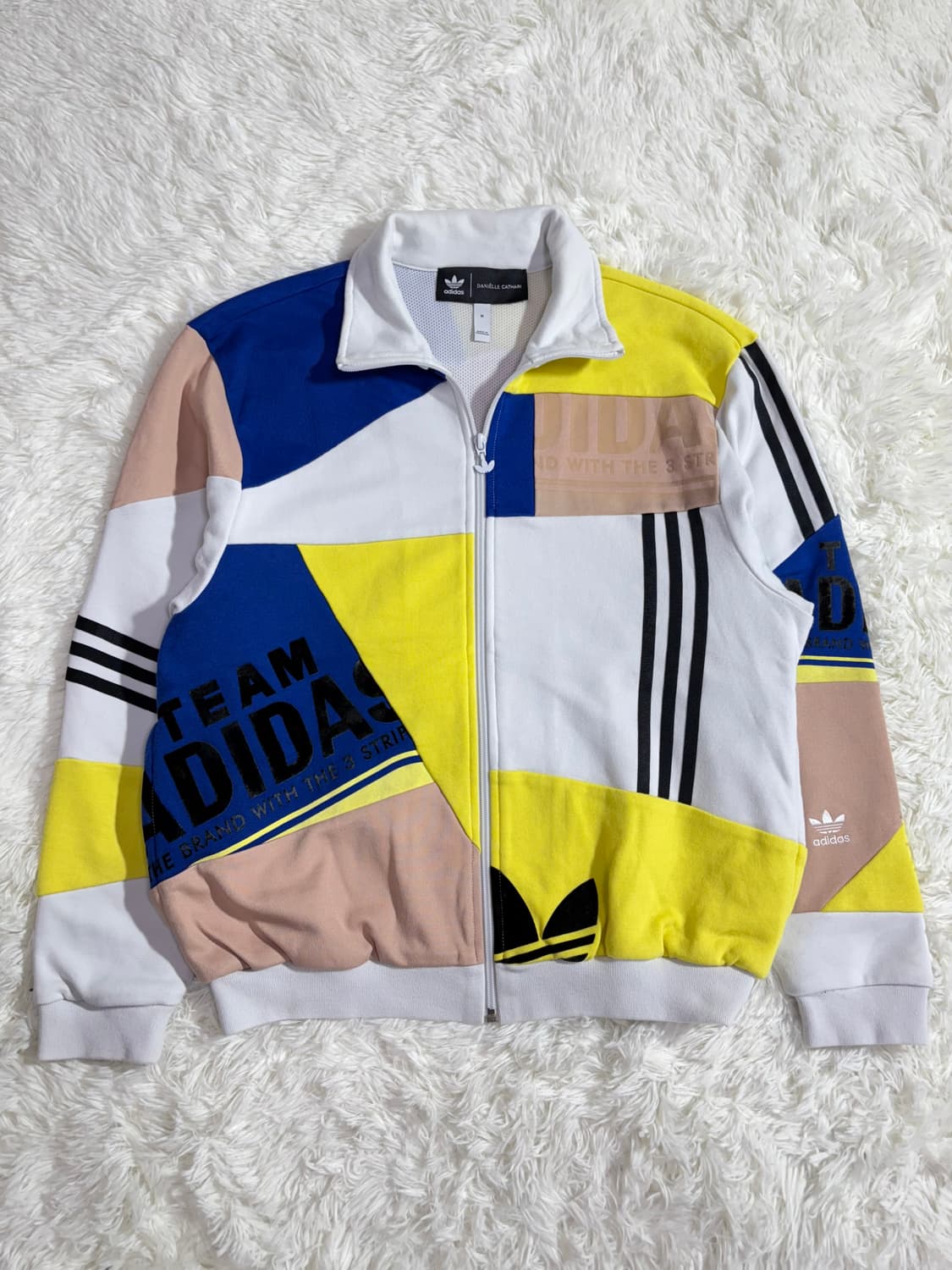 아디다스 x 다니엘카라티 2018 헤리티지 트랙탑  상품이미지3