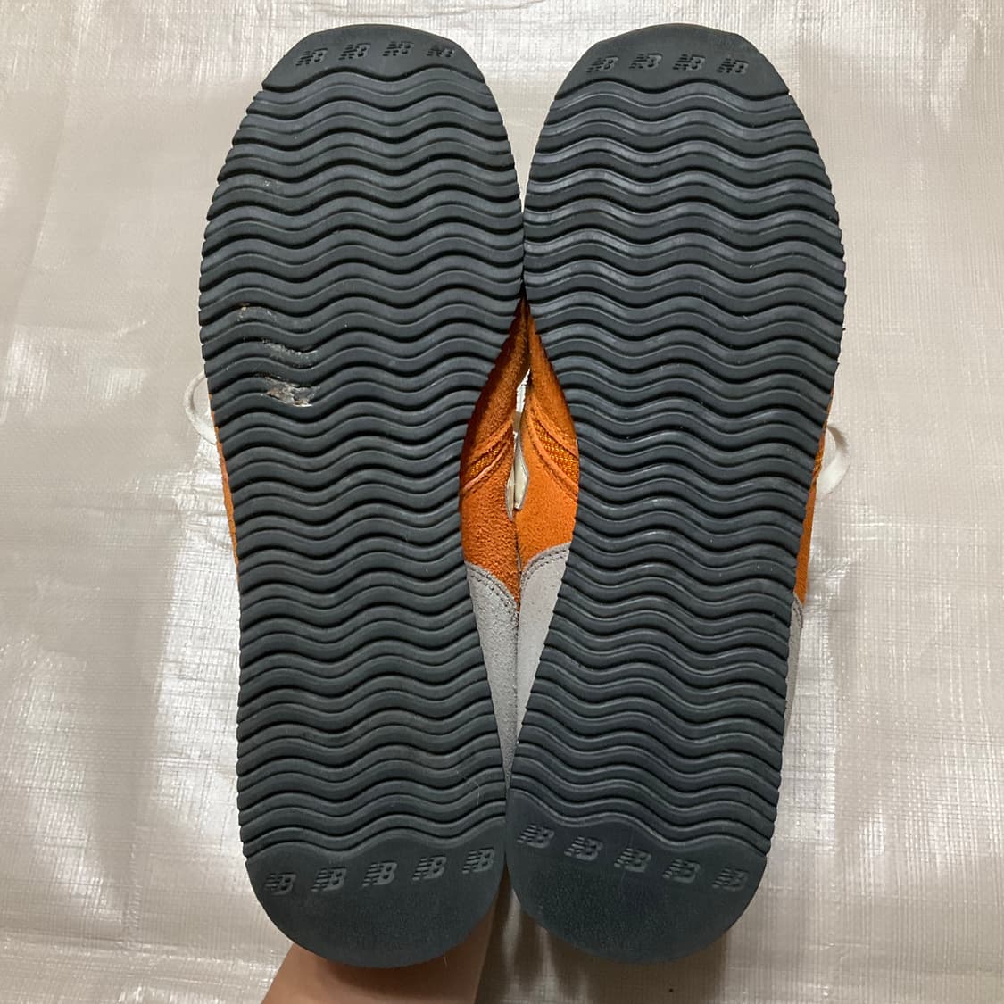 뉴발란스 620 오렌지 280 상품이미지9