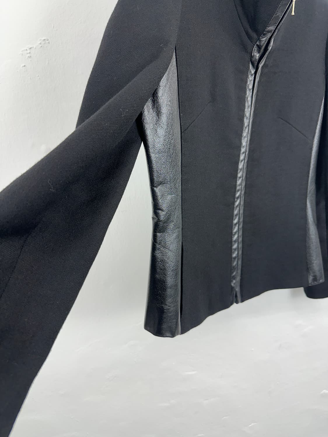 DOHO Leather-Trim Wool Blend Jacket 상품이미지3