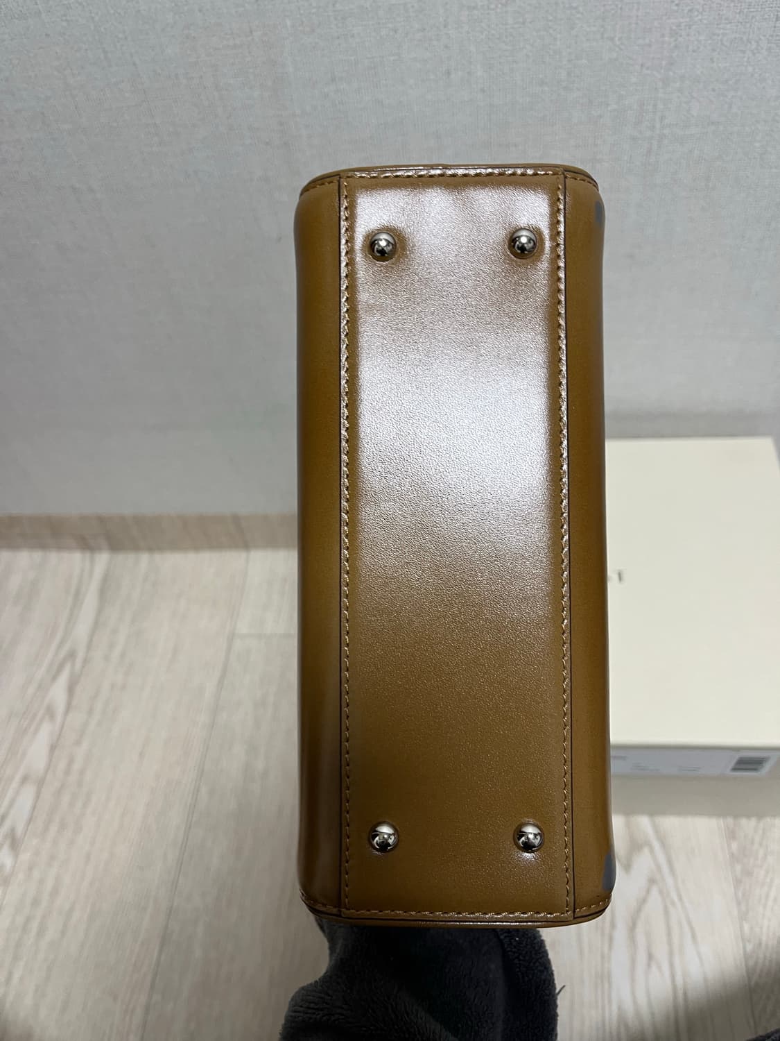 투티에 로케백 카멜 스몰 상품이미지7