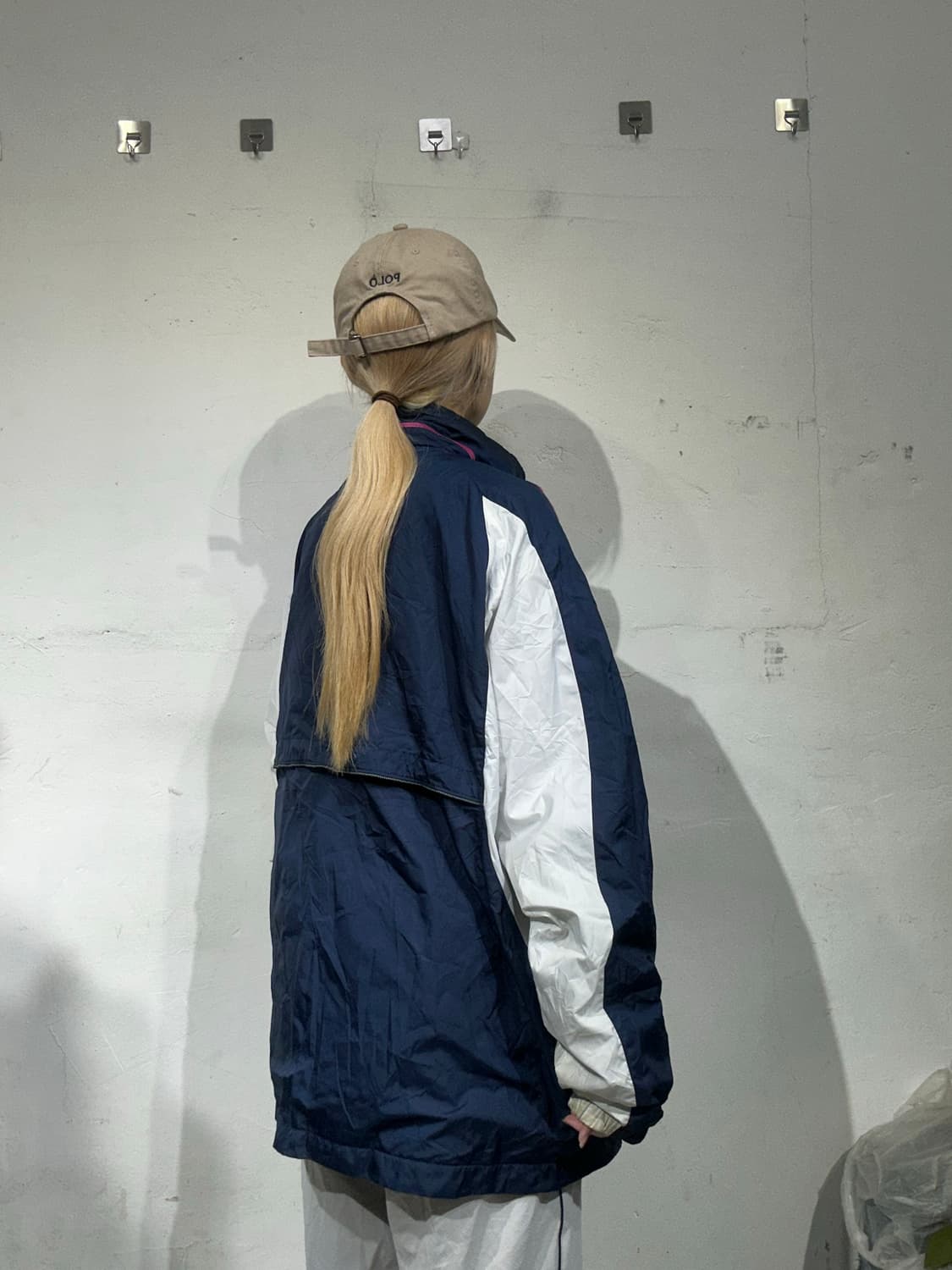 미즈노 네이비 오버핏 로고 바람막이 자켓 L 상품이미지3
