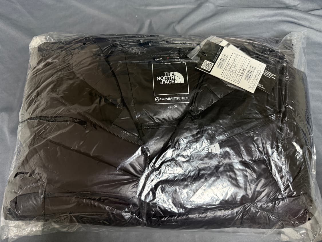 노스페이스 써밋 마테호른 RDS 다운 자켓 에보니 상품이미지1