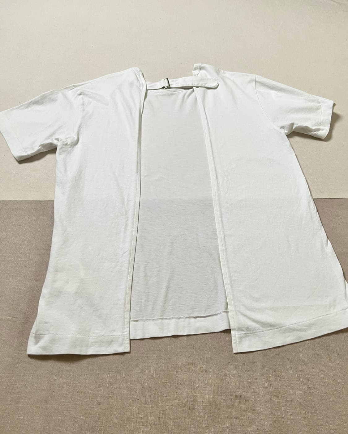 꼼데가르송 옴므플러스 버클 오픈 티셔츠 comme des garcons  상품이미지4