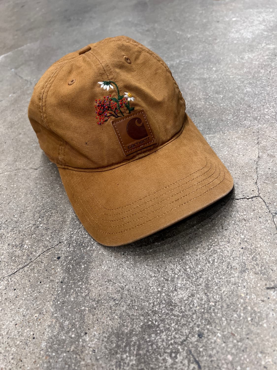 칼하트 오데사 자수 볼캡 브라운 상품이미지1