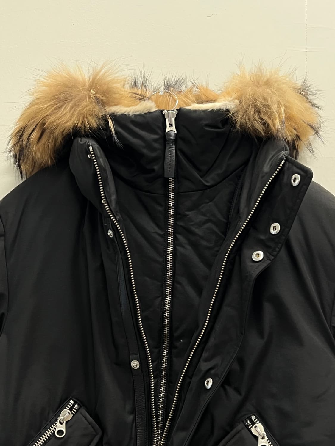 맥케이지 딕슨 16FW 투인원 노르딕 테크 다운 봄버 내츄럴 퍼 블랙 상품이미지3